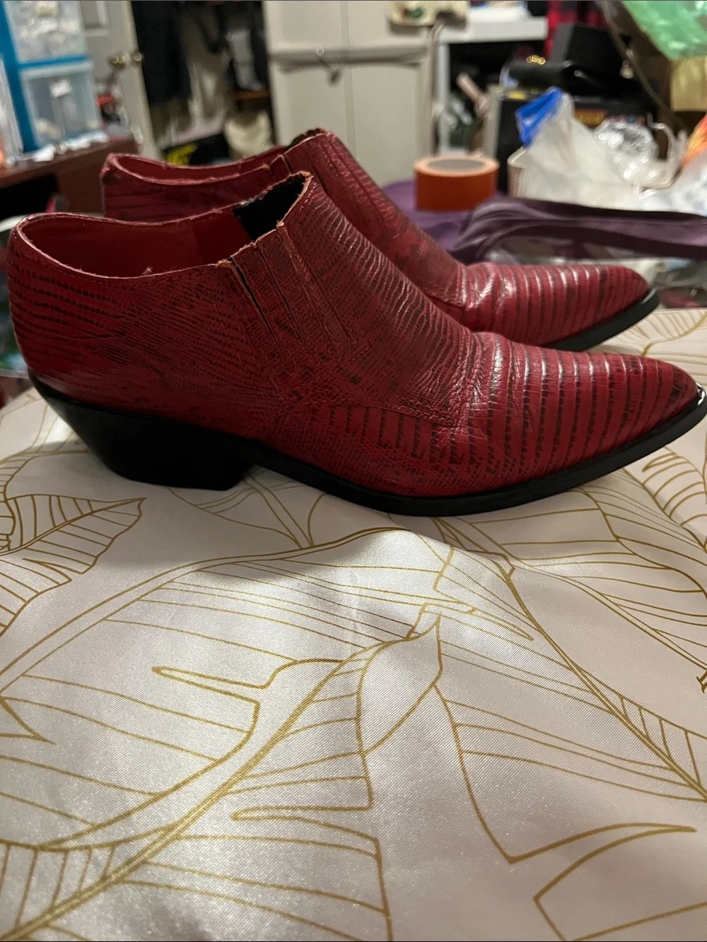 Clicks Red Pointed Leather Ankle Booties